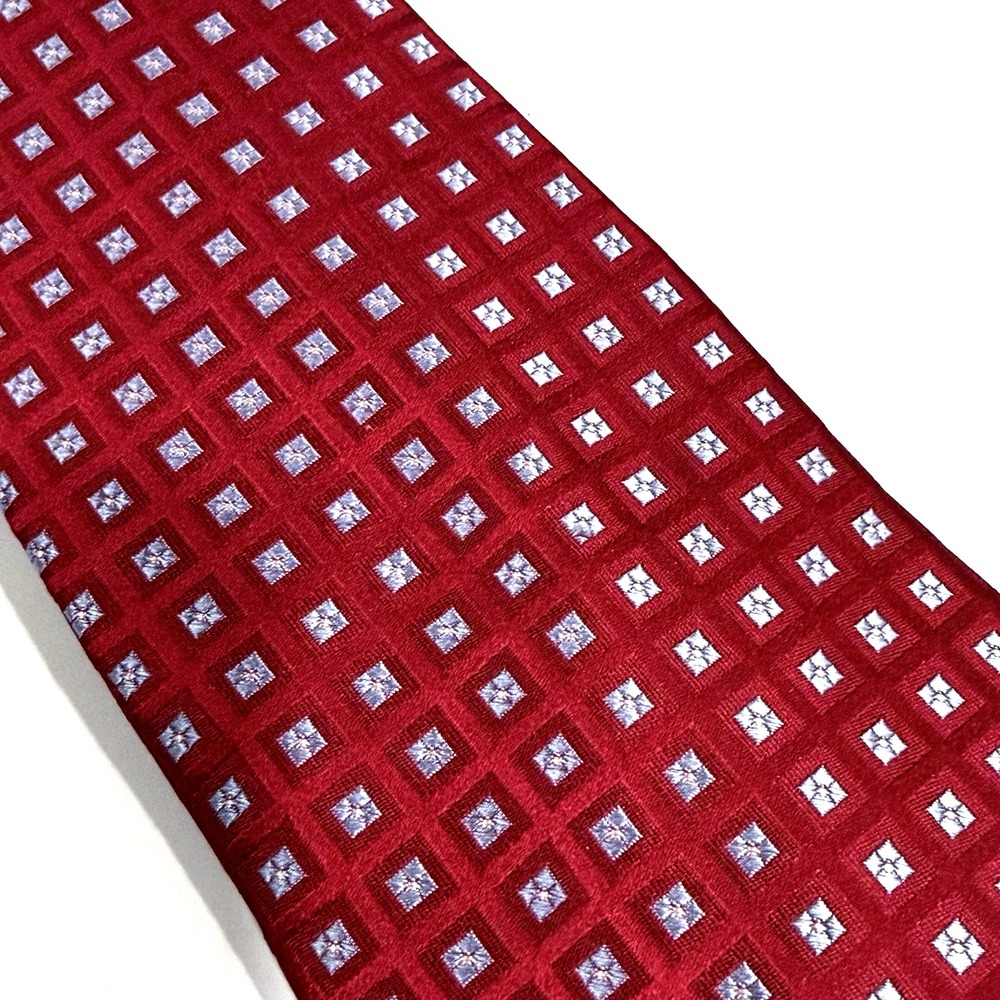 Woven Jacquard Red Silk Necktie Tie Mens 62" Long Roundtree & Yorke Blue Print